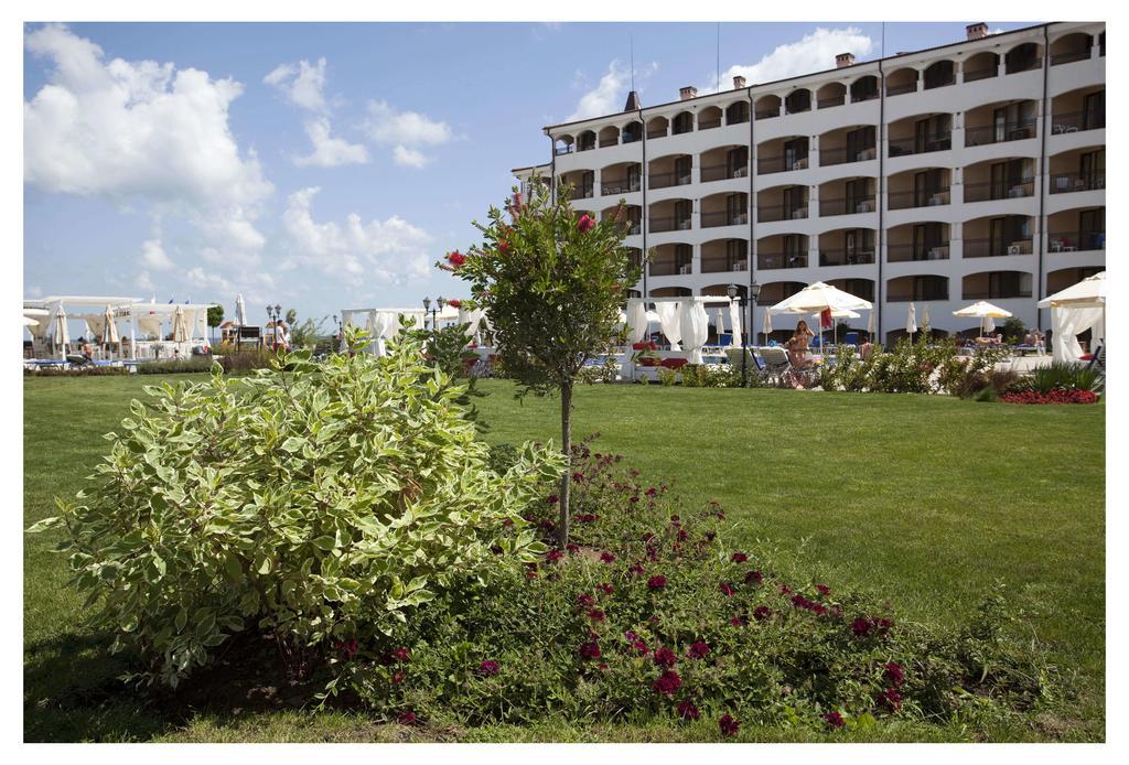 Aparthotel Regina Mare Carevo Exterior foto