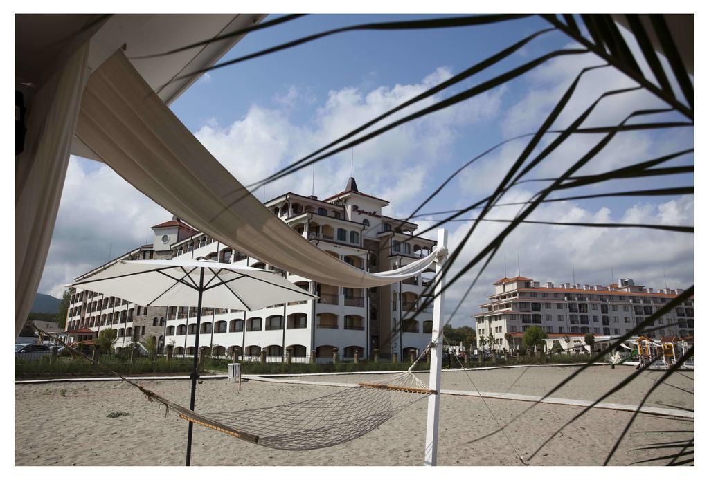 Aparthotel Regina Mare Carevo Exterior foto