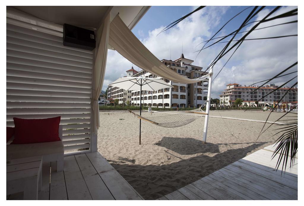 Aparthotel Regina Mare Carevo Exterior foto