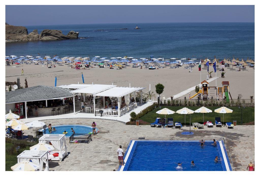 Aparthotel Regina Mare Carevo Quarto foto