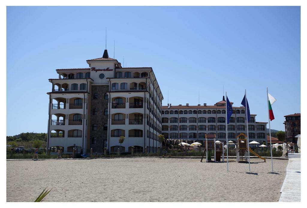Aparthotel Regina Mare Carevo Exterior foto
