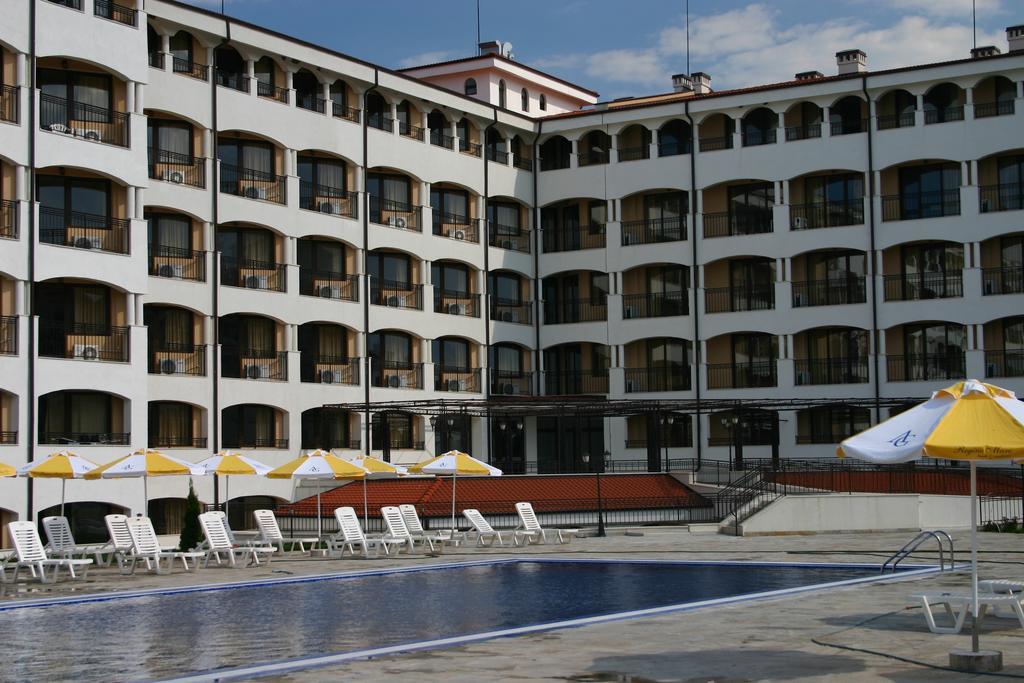 Aparthotel Regina Mare Carevo Exterior foto