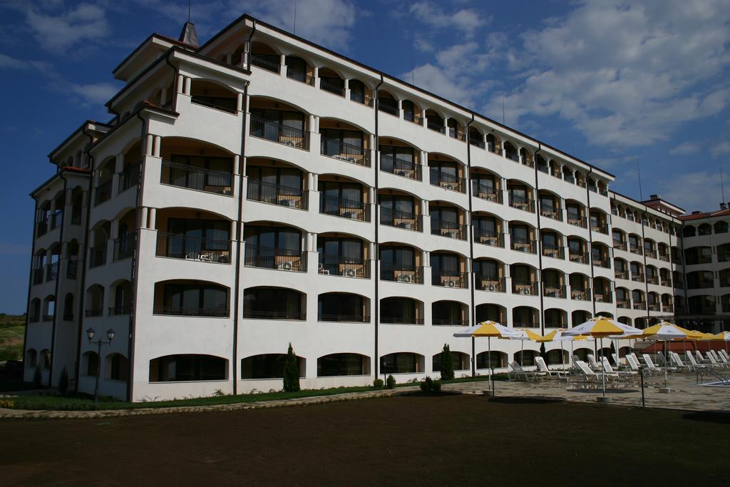 Aparthotel Regina Mare Carevo Exterior foto